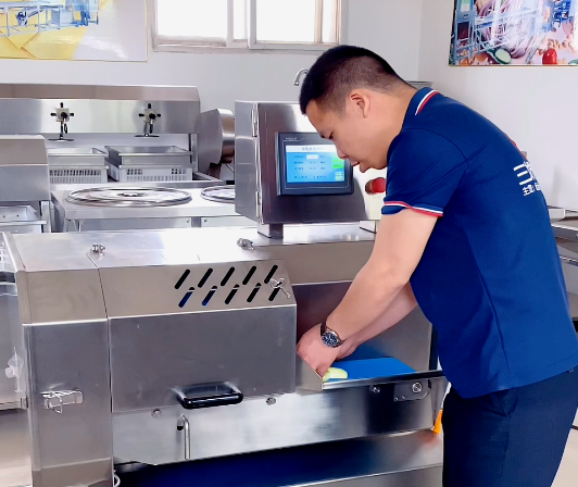 多功能切菜機怎么切菜 多功能切菜機怎么切菜