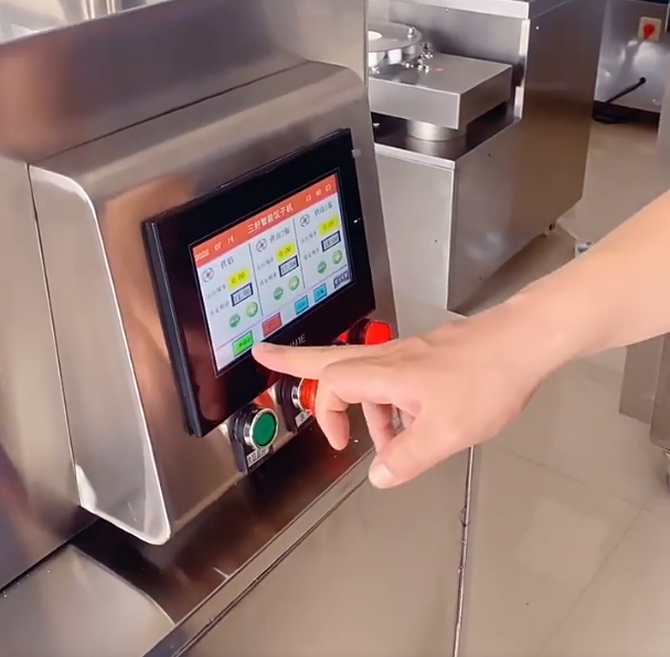 三好數控餃子機