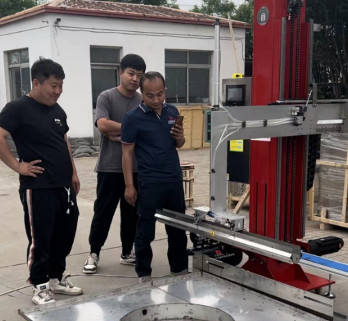 不遠(yuǎn)千里考察饅頭機(jī)，皮包公司會不會放鴿子？